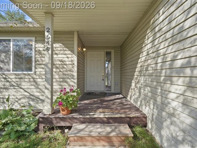 2649 Thistlewood Drive