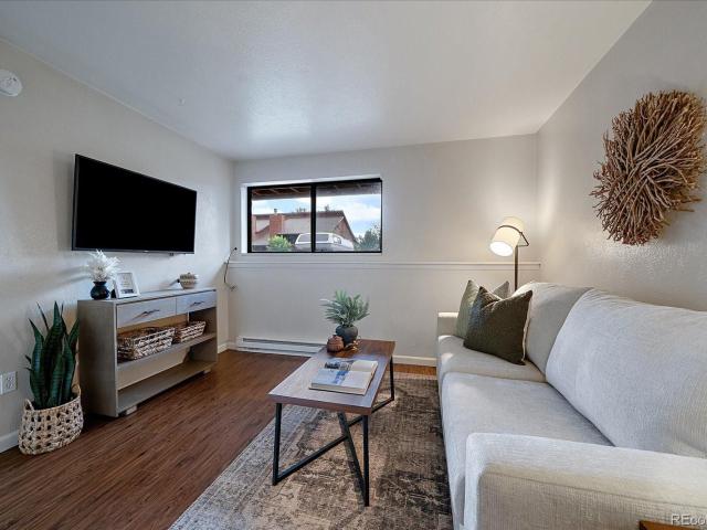 2640 Juniper Avenue # 38 4