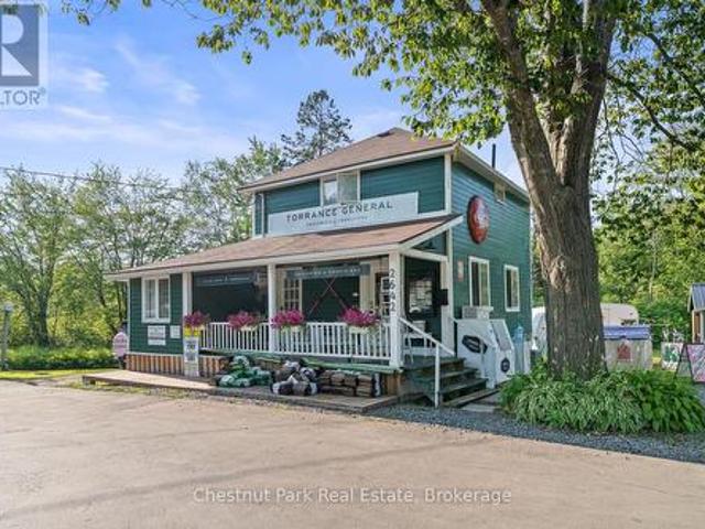 2642 Muskoka 169 Road, Muskoka Lakes. Wood Muskoka Lakes, ON, P0C 1M0 house for sale | Listing ID X12970 | Royal LePage