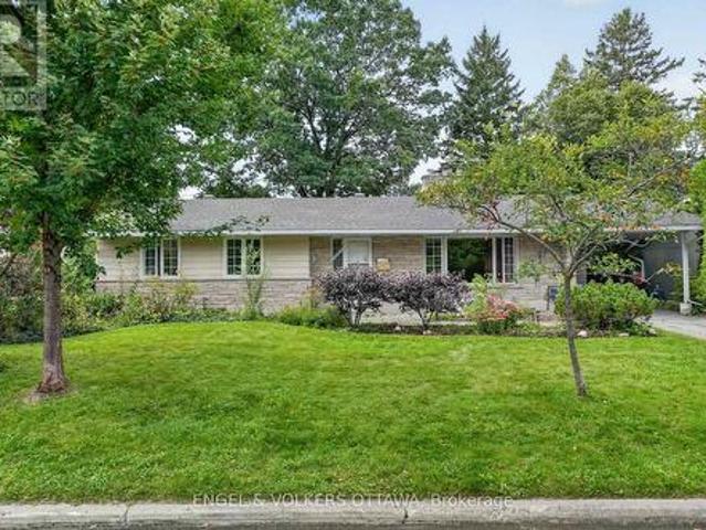 2642 Marble Crescent, Ottawa, ON, K1V 8L8 house for sale | Listing ID X13814 | Royal LePage