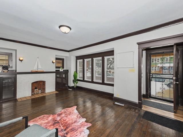 2642 N 50th St, Unit 2644