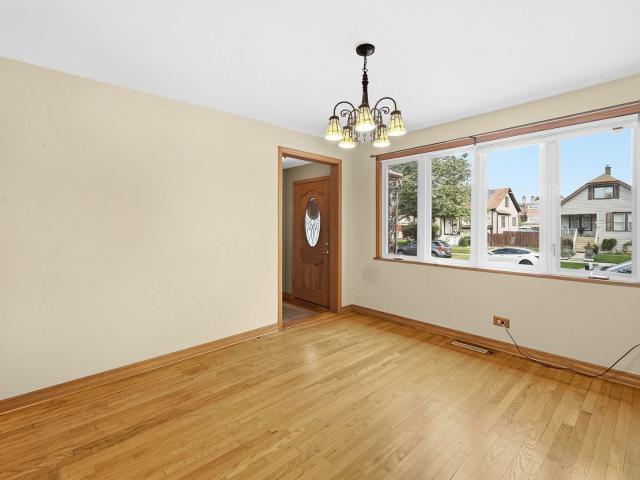 2642 N 72nd Court