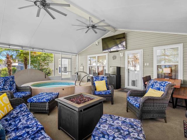 2642 Great Scott Dr