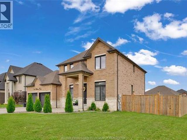 264 Arkona, Lakeshore, ON, N8L 0S6 house for sale | Listing ID 26022 | Royal LePage