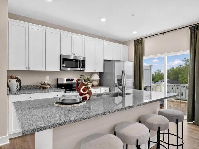 264 Gravenstein Lane # HS 78