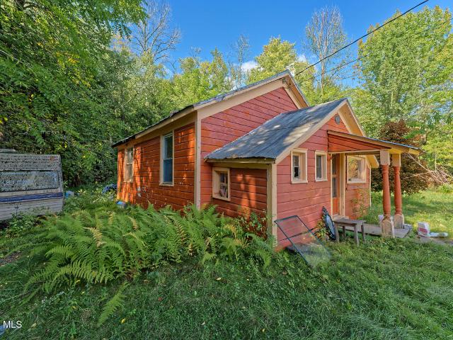 264 Finley Road