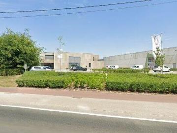 264 m2 apartment for rent in Hooglede