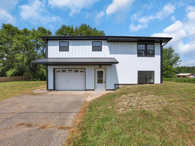 26563 Tarlton Adelphi Road