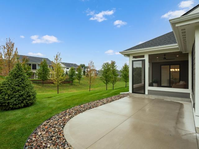 2657 Scenic Point Drive SW