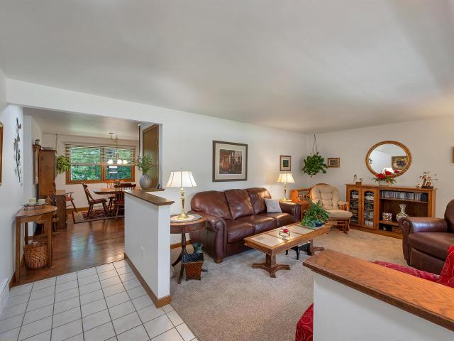 2651 van beek road