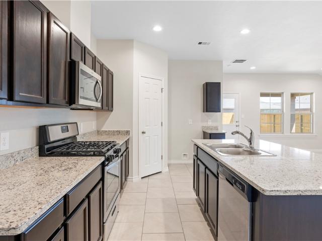 2653 Eltonne Garden Drive