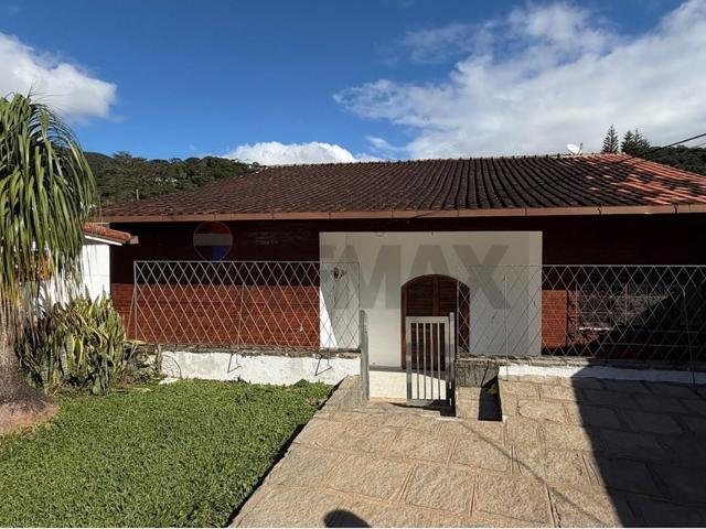 265 Área Útil Casa Alugar, 5 Dormitórios localizado em Carlos Guinle, Teresópolis, Rio de Janeiro, 25958405 | Brasil