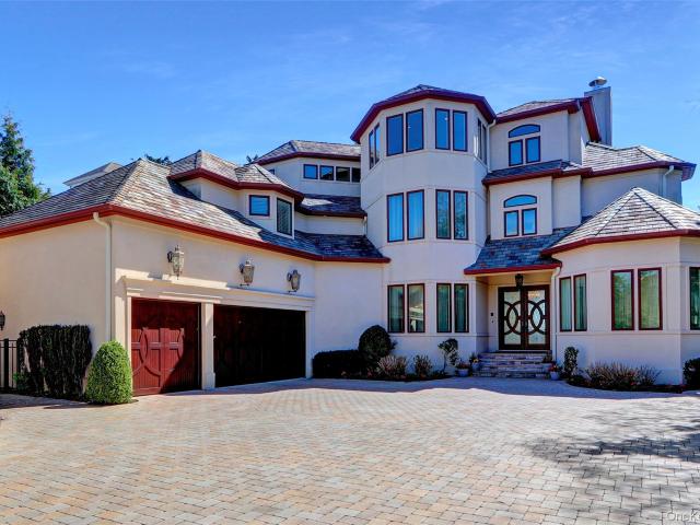 265 Asharoken Avenue