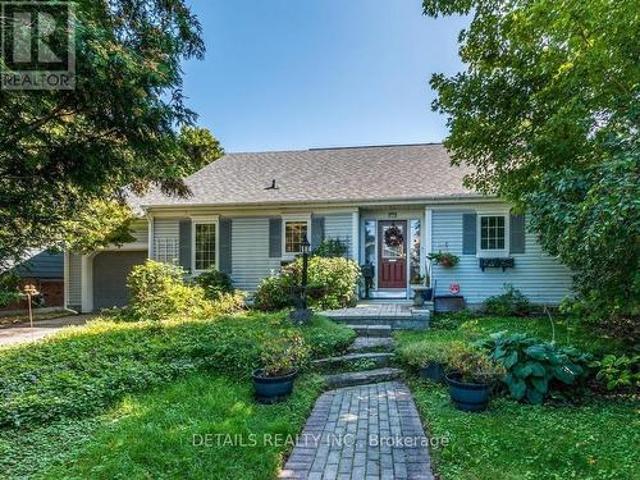 265 Gore Street E, Mississippi Mills, ON, K0A 1A0 house for sale | Listing ID X13775 | Royal LePage