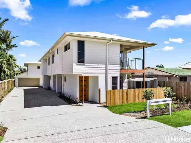2/65 Fernlea Avenue, Scarborough, QLD 4020