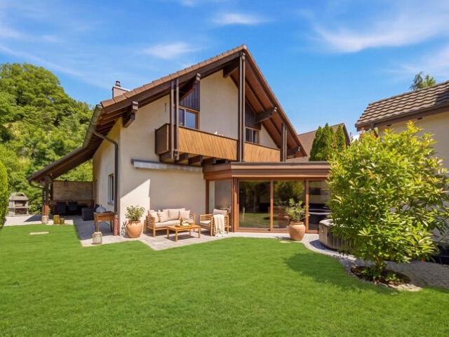 265 M² ZEITLOSES RAUMWUNDER NÄHE AARAU