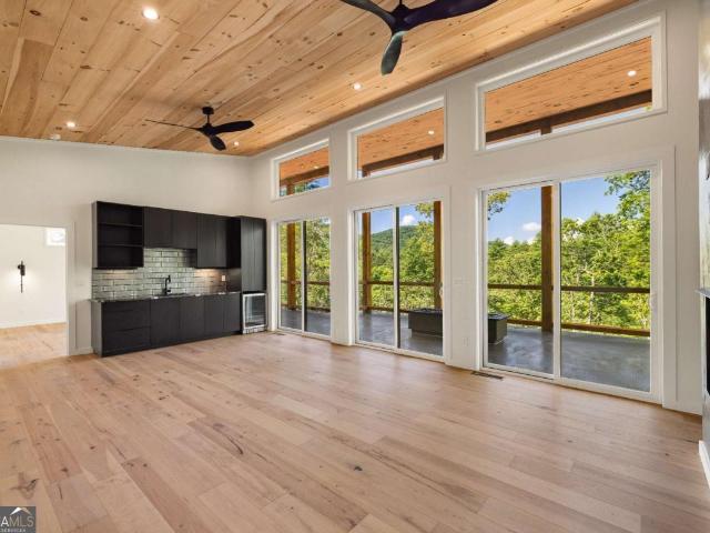 265 Park Glen Lane