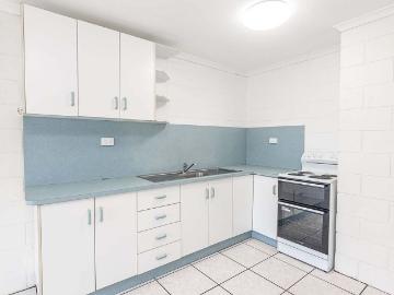 2/65 Punari Street, Currajong