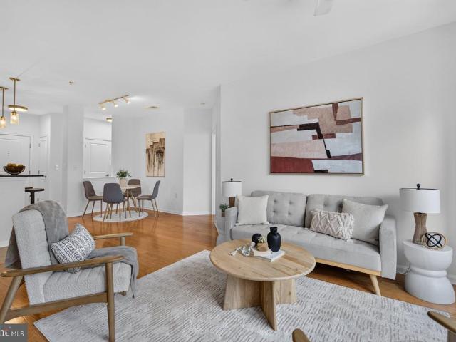 2665 Prosperity Avenue # 318