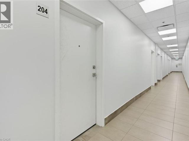 2668 BINBROOK Road Unit# 204, Binbrook, Ontario, L0R1C0