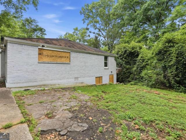 2668 Joyce Avenue