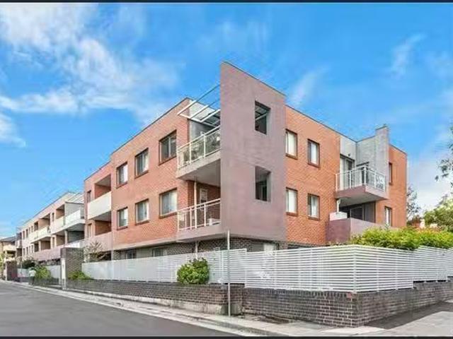 26/69 71 High Street, Parramatta, NSW 2150