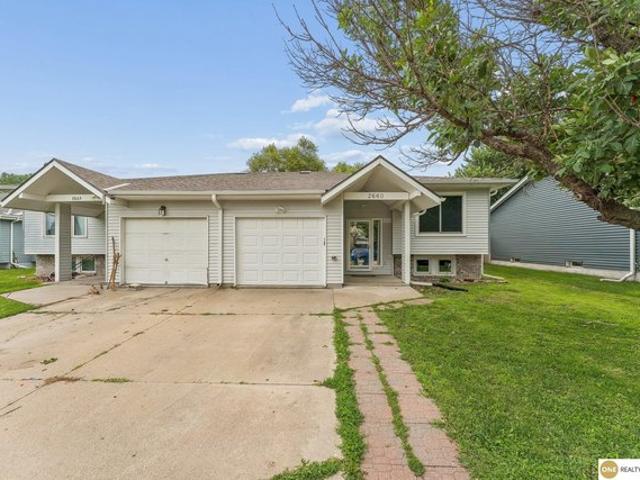 2660 Seaton Ave, Fremont, NE 68025