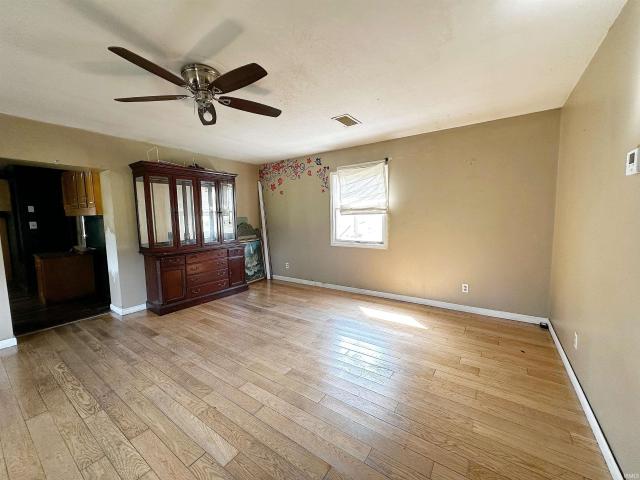 2662 W 150 N
