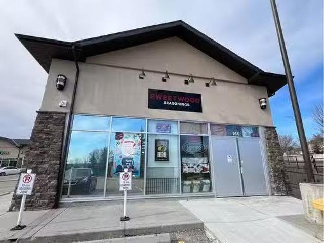 266 200 Southridge Drive, Okotoks, AB, T1S 0B2 commercial fo.