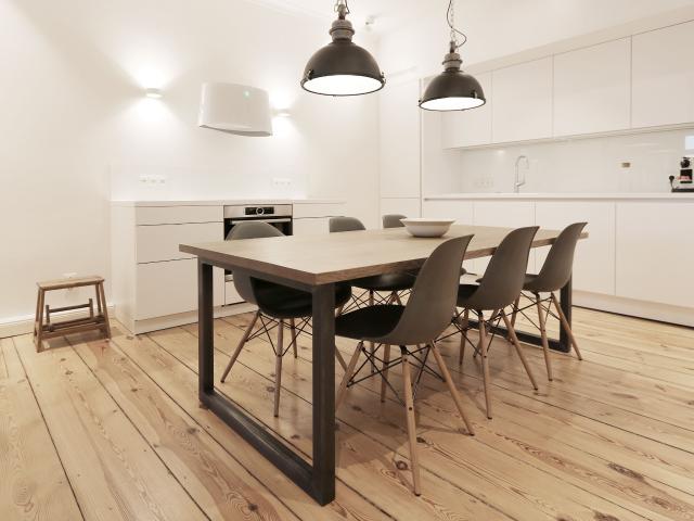 266 | Bright apartment in highly sought after location in Mitte