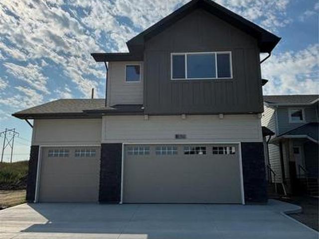 266 Kostiuk Crescent, Saskatoon, SK, S7V 2A3 house for sale | Listing ID SK048112 | Royal LePage