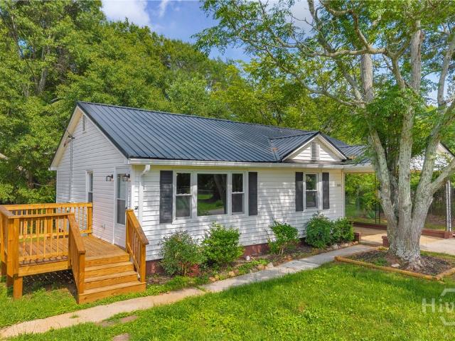 266 Randall St
