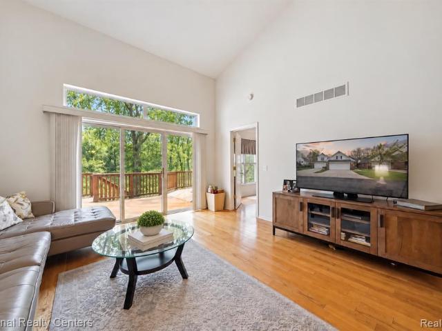2674 Bass Wood Lane