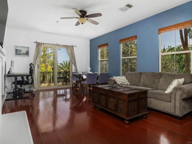2674 Escala Circle