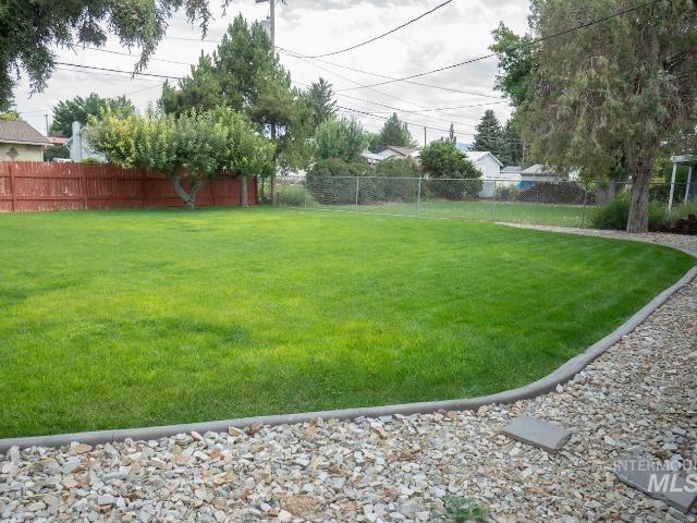 2675 Brentwood