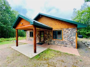 26775 Freedom Valley Dr, Washburn, WI 54891 | MLS #1600