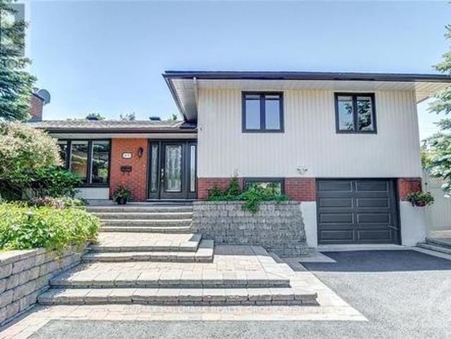 2678 Ulster Crescent, Ottawa, ON, K1V 8J6 house for lease | Listing ID X13801 | Royal LePage