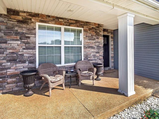 2678 W Julie Drive