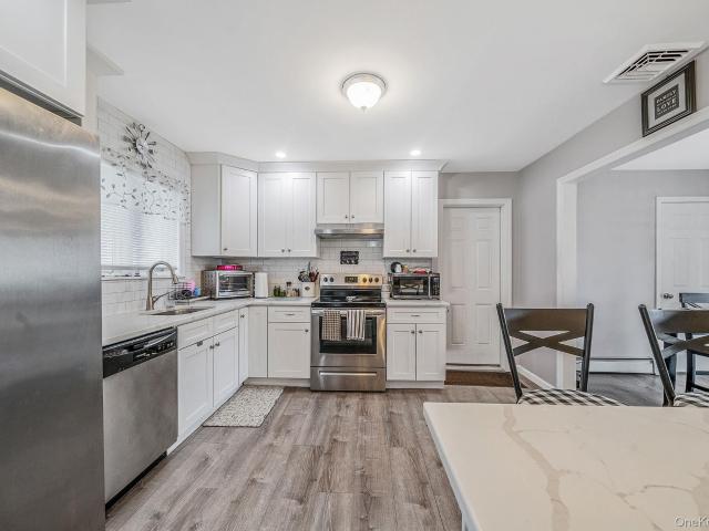 2679 Heather Ave, Medford, NY 11763 | MLS #987604