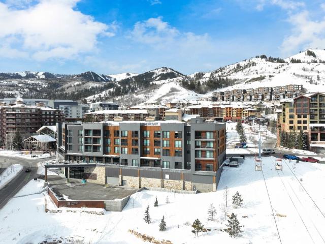 2670 Canyons Resort Drive Unit 427, Park City, US, UT