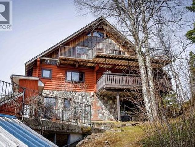 2670 Thornhill Street, Terrace, BC, V8G 4Z7 house for sale | Listing ID R3110 | Royal LePage