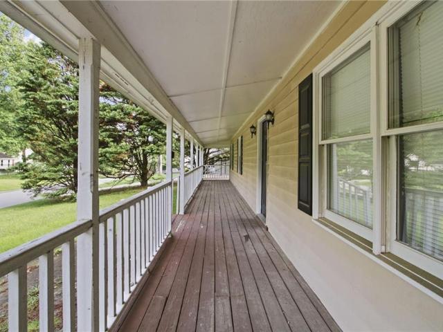 2671 Pine Log Way