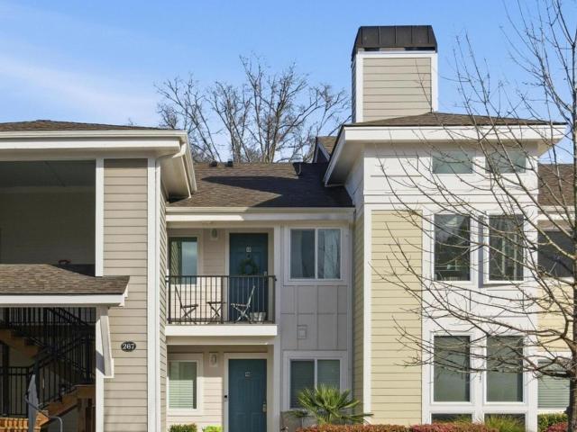 267 Alexandra Road Unit 12