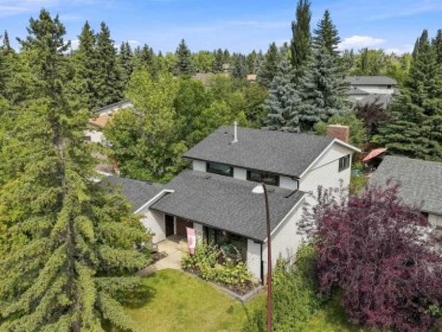 267 Brookgreen Drive Sw, Calgary, AB, T2W 2W4 house for sale | Listing ID A2340 | Royal LePage