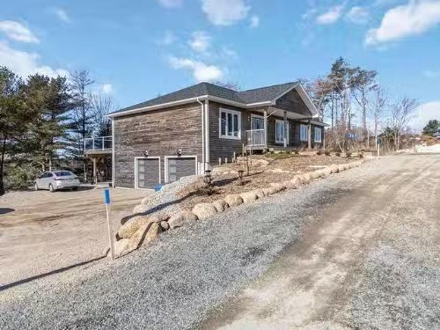 267 Harbour View Drive, Lunenburg, NS, B0J 2C0 house for sal.