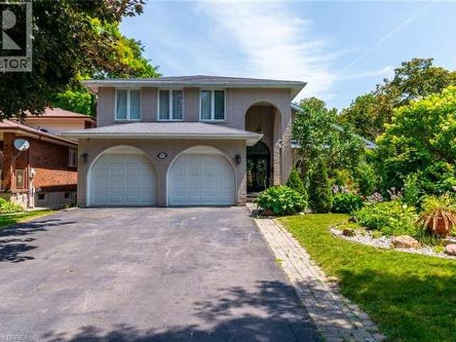 267 Memorial Drive, Brantford, ON, N3R 7G6 house for sale | Listing ID 40855 | Royal LePage