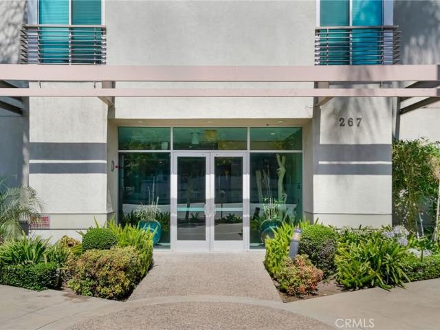267 S San Pedro 217