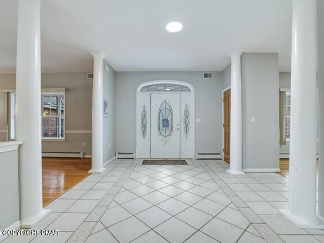 267 Scenic Dr, Blakeslee, PA 18610 | MLS #PM 140017
