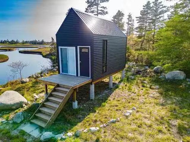 2685 Port La Tour Road, Upper Port La Tour, NS, B0W 2T0 vaca.