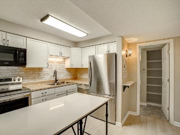 2680 Oxford St N, Unit 132, Roseville, MN 55113 | MLS #7065